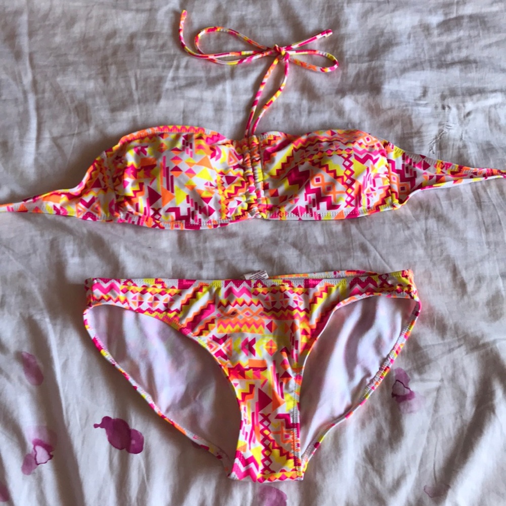 Swim suit